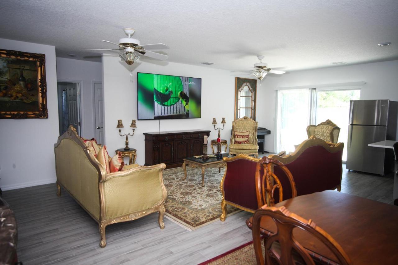 A Beautiful Queen Bedroom Orlando Exteriör bild