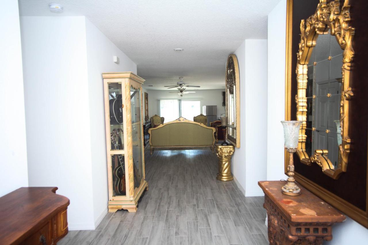 A Beautiful Queen Bedroom Orlando Exteriör bild