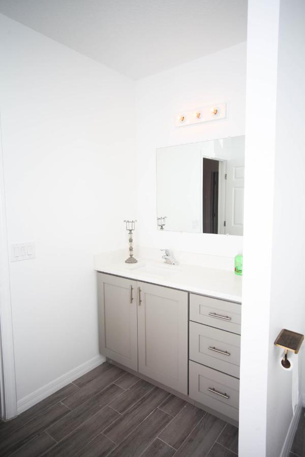 A Beautiful Queen Bedroom Orlando Exteriör bild